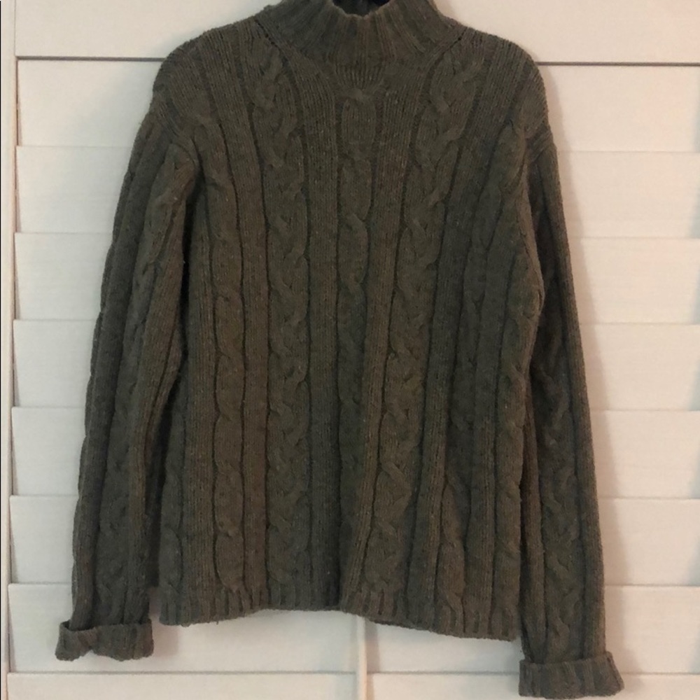 Men’s American Eagle Turtle Neck Sweater